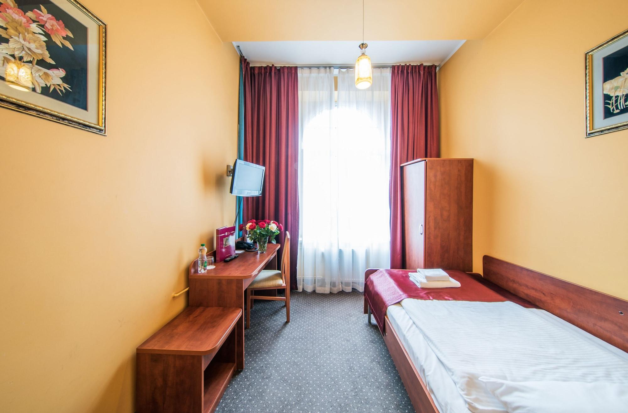 Hotel Lothus Wrocław Exterior foto