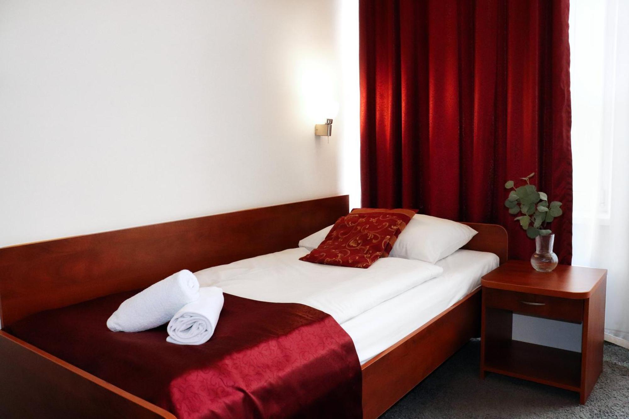 Hotel Lothus Wrocław Exterior foto